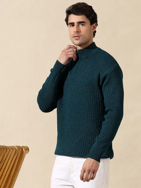 Peacock_Woolen_Zipper_Sweater_For_Men