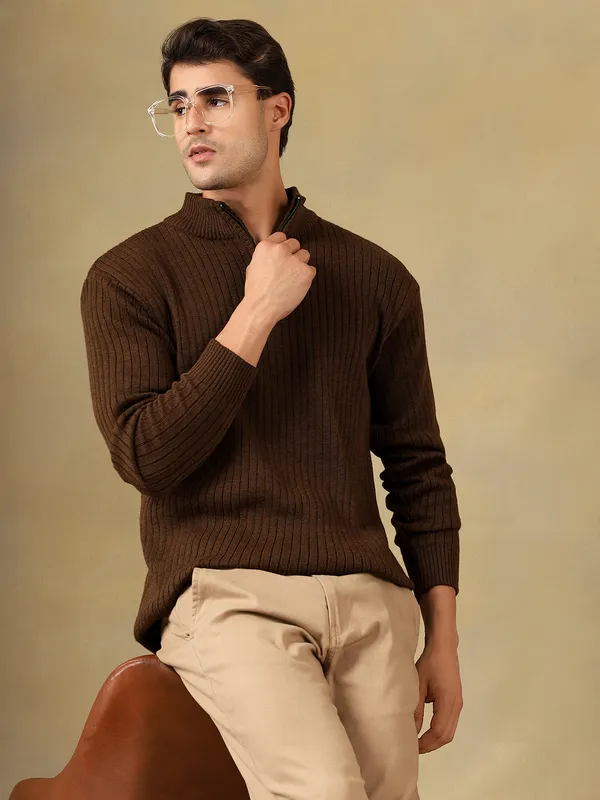 Brown_Woolen_Zipper_Sweater_For_Men