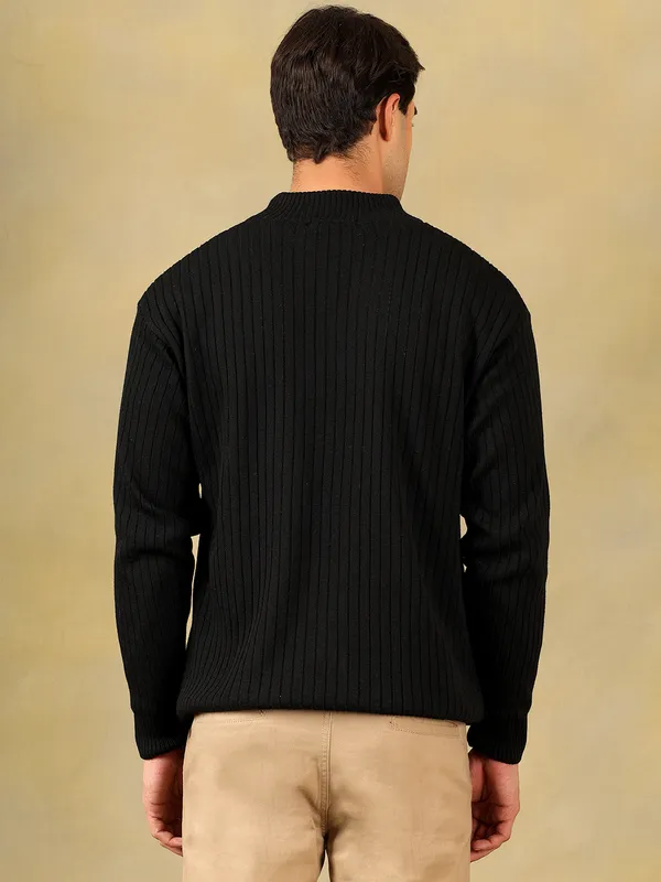 Black_Woolen_Zipper_Sweater_For_Men