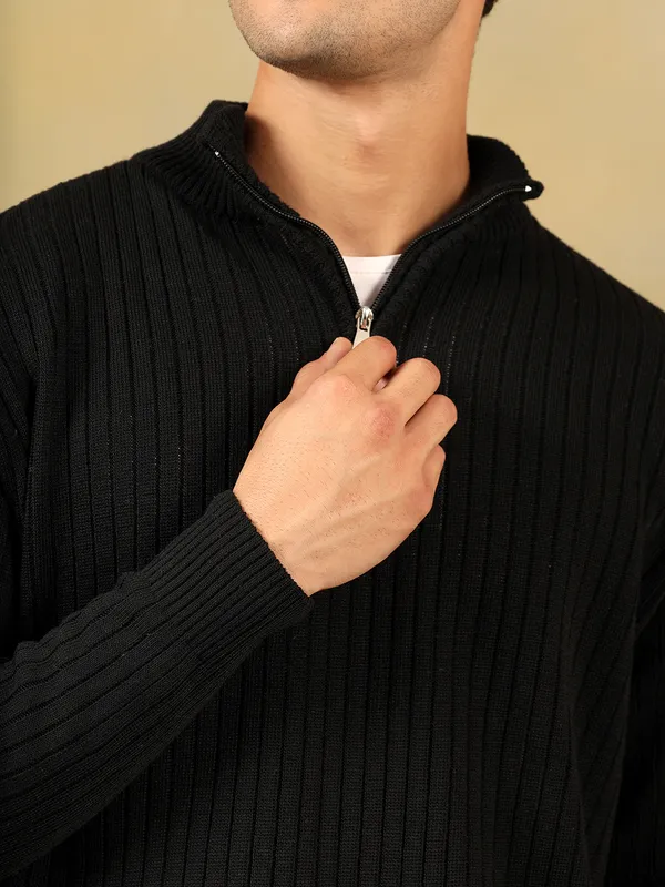 Black_Woolen_Zipper_Sweater_For_Men