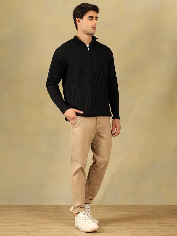 Black_Woolen_Zipper_Sweater_For_Men