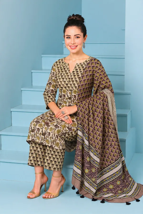 Green_&_Brown_Rayon_Slub_&_Dupatta_Kotachex_Kurta_Set_For_Women