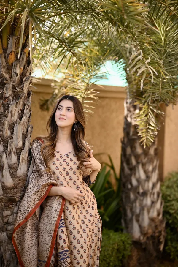 Peach_Rayon_Slub_&_Dupatta_Kotachex_Kurta_Set_For_Women