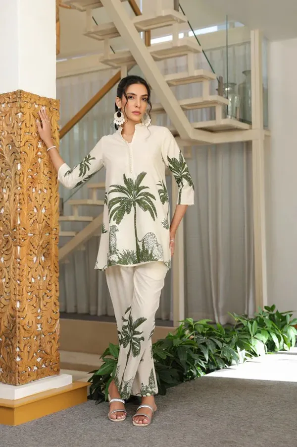 White_Rayon_Slub_Stylish_Co-Ord_Set_For_Women