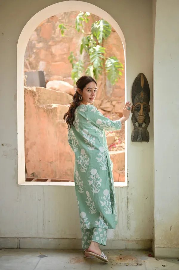 Green_Rayon_Slub_&_Dupatta_Kotachex_Everyday_Comfort_Kurti_For_Women