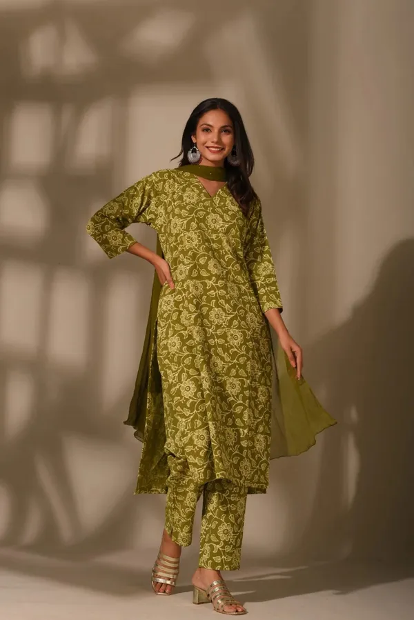 Green_Rayon_Slub_&_Dupatta_Kotachex_Co-Ord_Set_For_Women