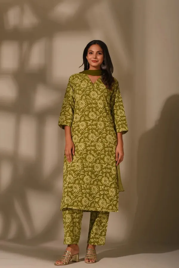 Green_Rayon_Slub_&_Dupatta_Kotachex_Co-Ord_Set_For_Women