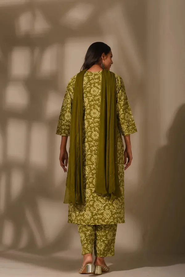 Green_Rayon_Slub_&_Dupatta_Kotachex_Co-Ord_Set_For_Women