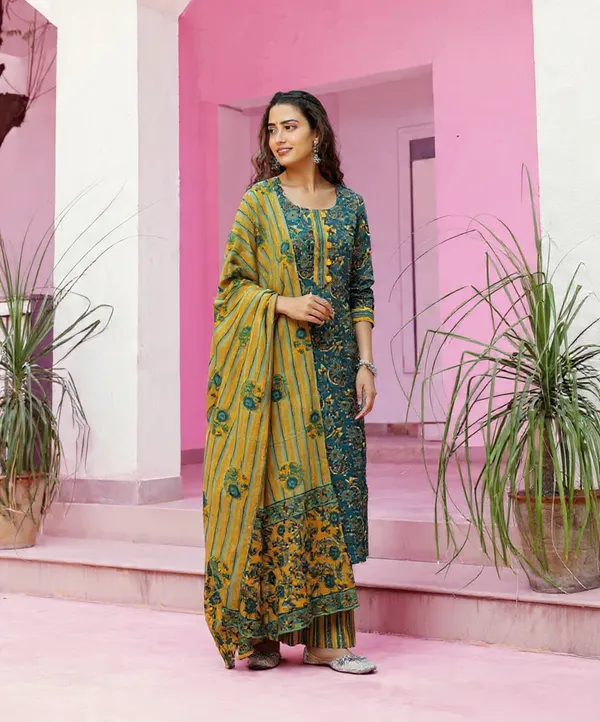 Rayon_Slub_&_Dupatta_Kotachex_Kurta_Set_For_Women