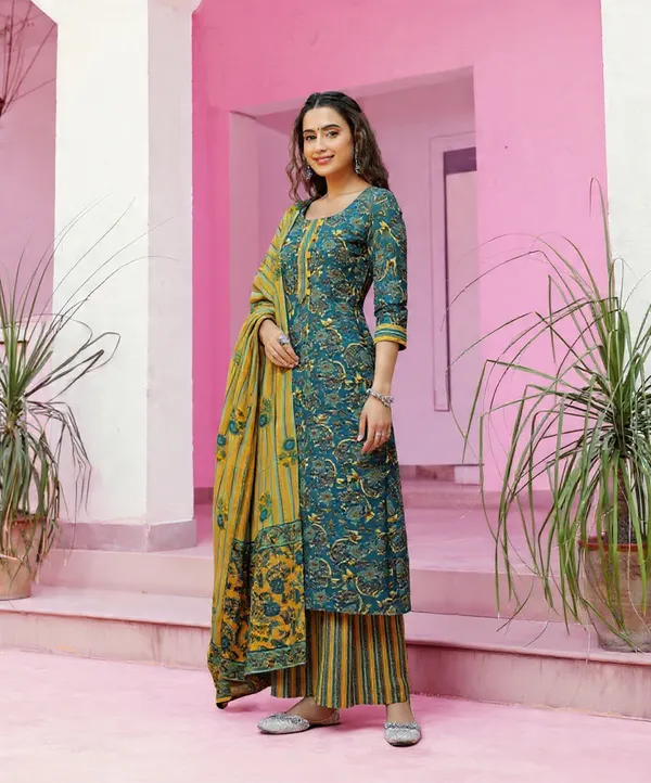 Rayon_Slub_&_Dupatta_Kotachex_Kurta_Set_For_Women