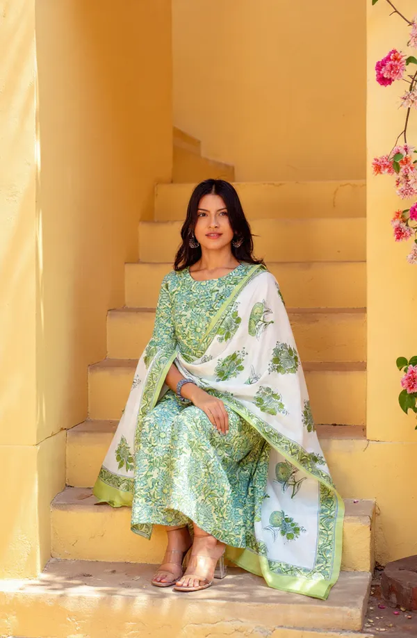Green_Rayon_Slub_&_Dupatta_Kotachex_Kurta_Set_For_Women