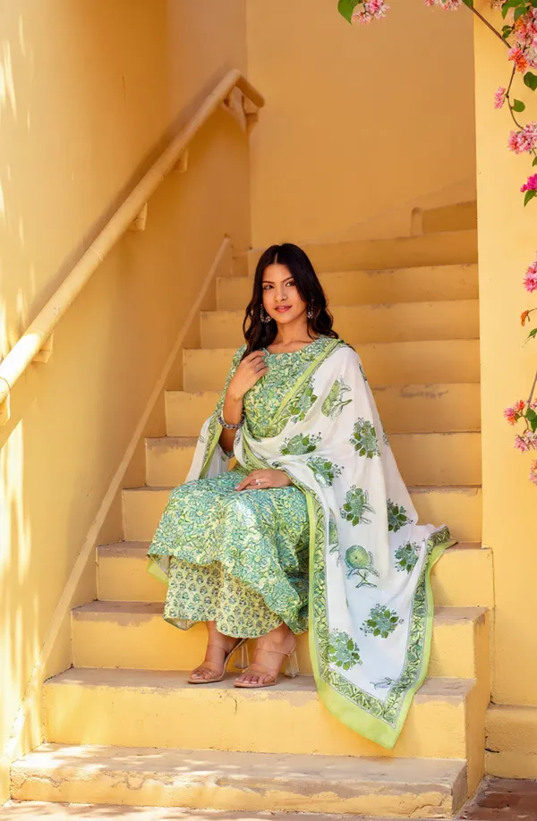 Green_Rayon_Slub_&_Dupatta_Kotachex_Kurta_Set_For_Women