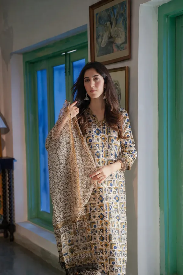Rayon_Slub_&_Dupatta_Kotachex_Kurta_Set_For_Women