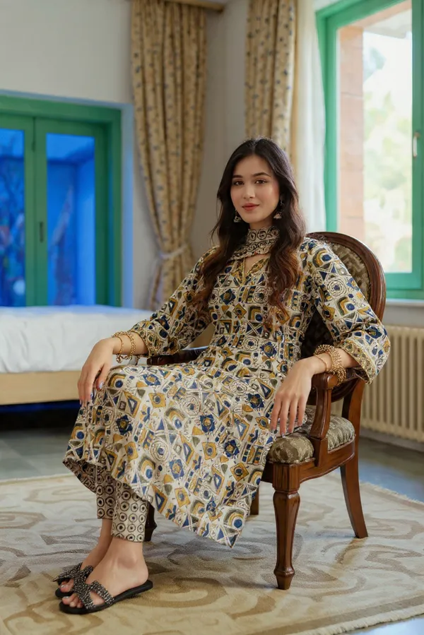 Rayon_Slub_&_Dupatta_Kotachex_Kurta_Set_For_Women