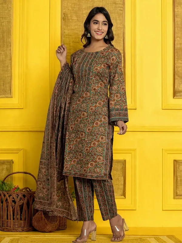 Brown_Rayon_Slub_&_Dupatta_Kotachex_Kurta_Set_For_Women