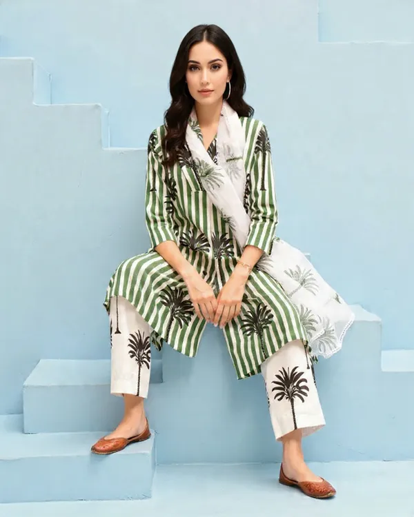 Green_Rayon_Slub_&_Dupatta_Kotachex_Kurta_Set_For_Women