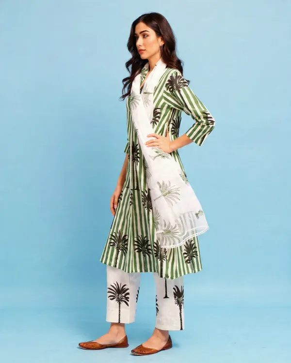 Green_Rayon_Slub_&_Dupatta_Kotachex_Kurta_Set_For_Women