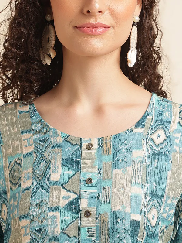 Light_Blue_Rayon_Slub_Chic_Everyday_Top_For_Women