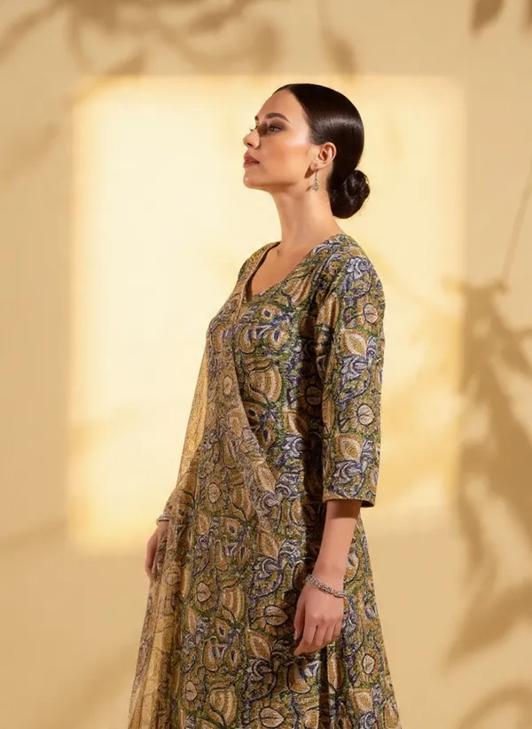 Rayon_Slub_&_Dupatta_Coatchex_Kurti_Set_For_Women