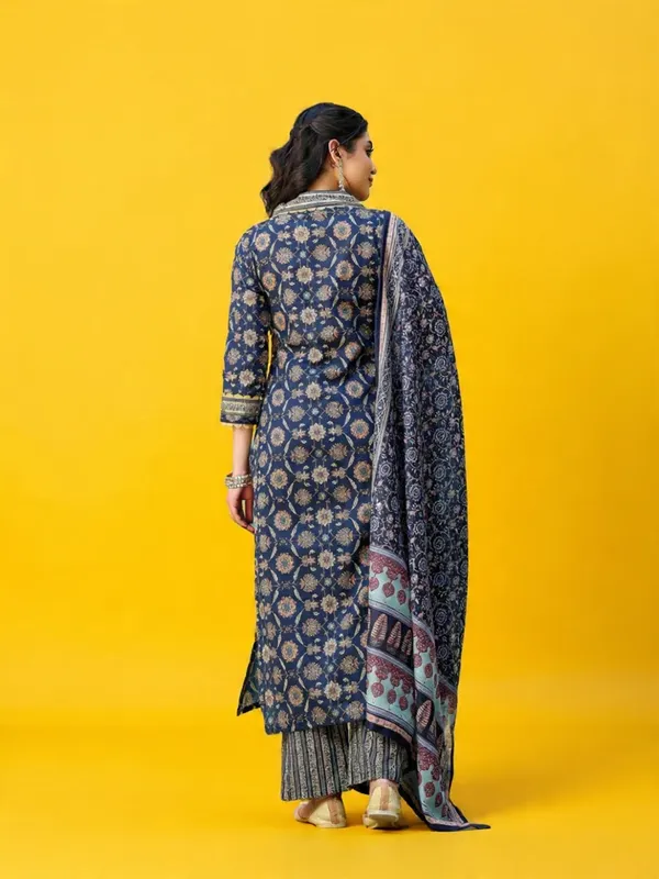 Black_Rayon_Slub_&_Dupatta_Kotachex_Kurta_Set_For_Women