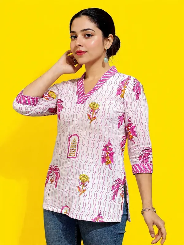White_Rayon_Slub_Everyday_Short_Kurta_For_Women