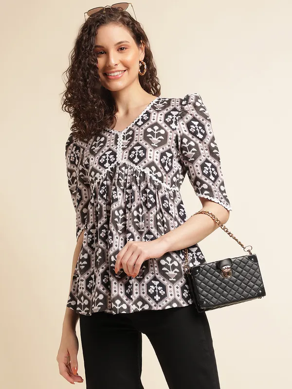 Brown_Rayon_Slub_Casual_Daily_Wear_Top_For_Women