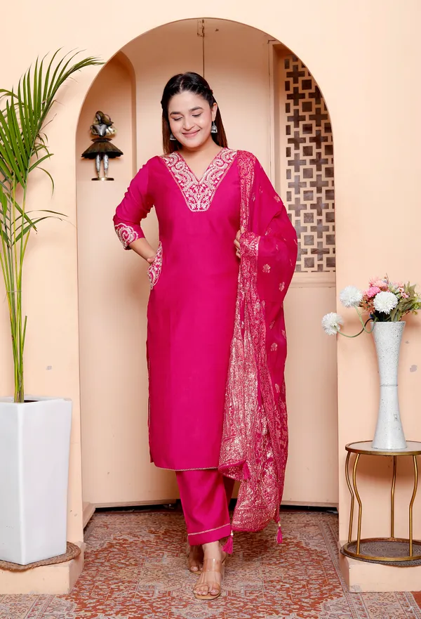 Womens_Roman_Silk_Embroidery_Placement_Suits_set