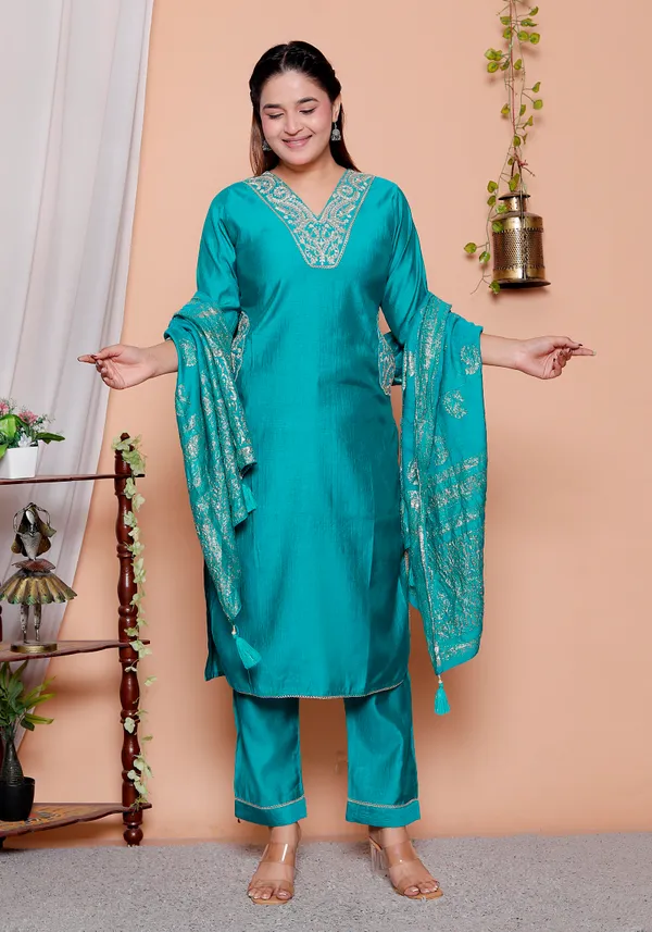 Womens_Rama_Green_Embroidered_Suit_Set_||_Party_Wear_suit