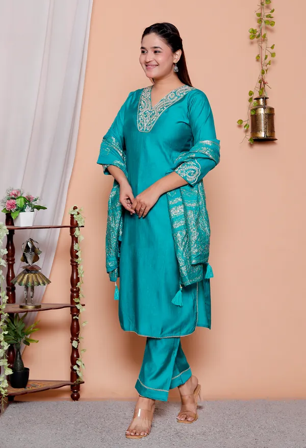 Womens_Rama_Green_Embroidered_Suit_Set_||_Party_Wear_suit