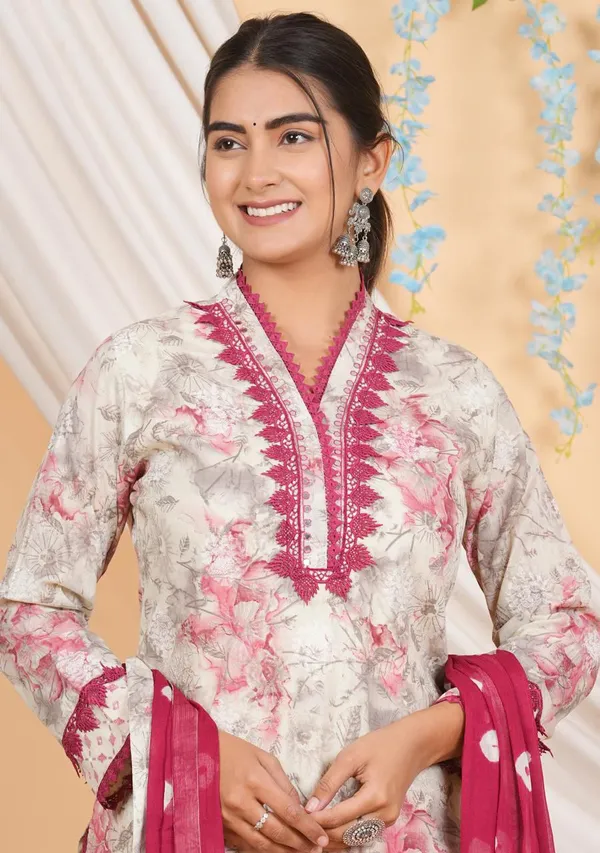Maroon_Cotton_V_Neck_Printed_Suit_Set_With_Chiffon_Dupatta_For_Women
