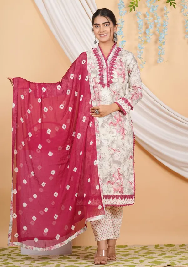 Maroon_Cotton_V_Neck_Printed_Suit_Set_With_Chiffon_Dupatta_For_Women