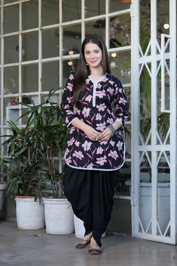 Black_Sundardhage_Printed_Dhoti_Kurta_Set_Elegant_Ethnic_Wear_For_Women
