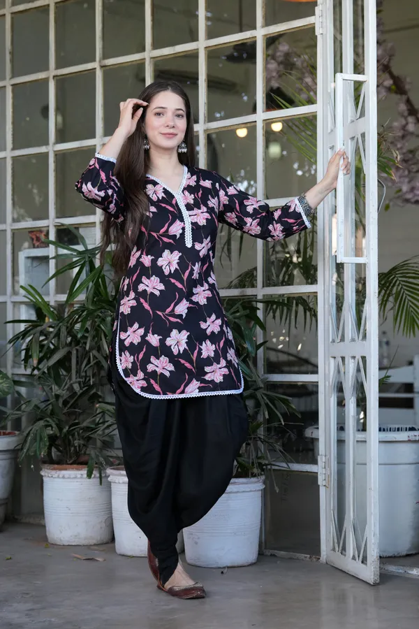 Black_Sundardhage_Printed_Dhoti_Kurta_Set_Elegant_Ethnic_Wear_For_Women