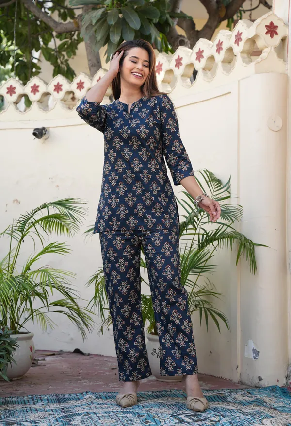 Blue_Floral_Printed_Cotton_Co_Ord_Set_For_Women