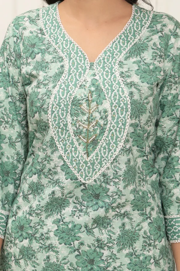 Green_Noor_Printed_Cotton_Suit_Set_For_Women
