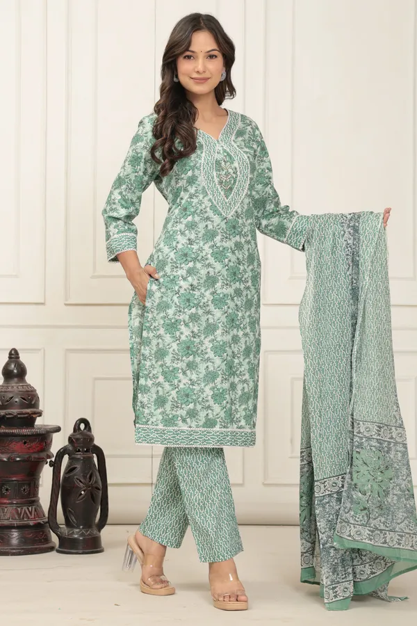 Green_Noor_Printed_Cotton_Suit_Set_For_Women