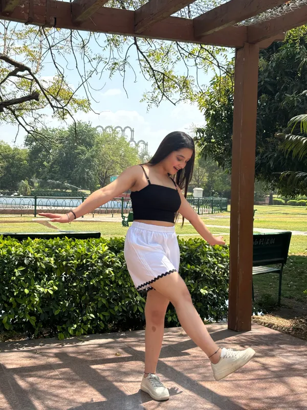 White_Summer_Chic_Co_Ord_Set_Breathable_Rayon_Crop_Top_Shorts_For_Women