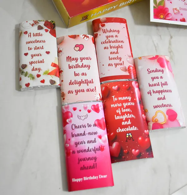 Birthday_Gift_Box_With_Lovely_Message_On_6_Bars_(6_Chocolate_Bars)