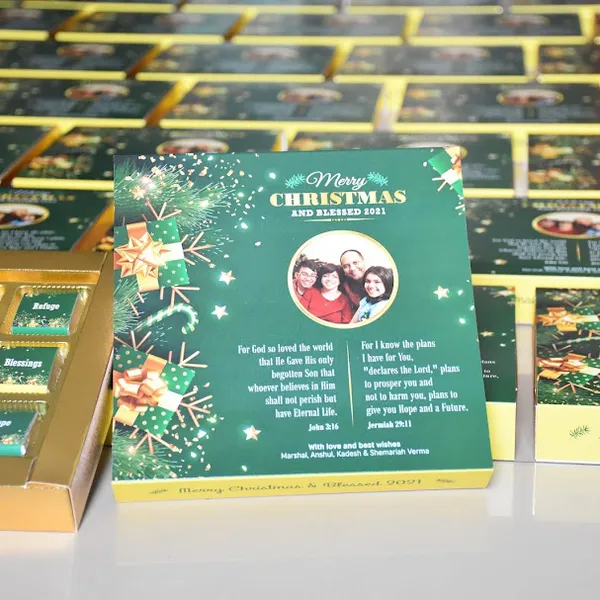 Christmas_Gift_In_Bulk__(12_Boxes),_Personalised_/_Customized_Chocolate_Box_(9_Cubes)