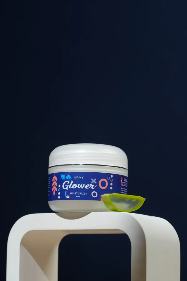 Glow_Moisturiser_-_Lightweight_Hydration_&_Skin_Nourishment
