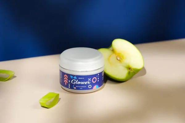 Glow_Moisturiser_-_Lightweight_Hydration_&_Skin_Nourishment