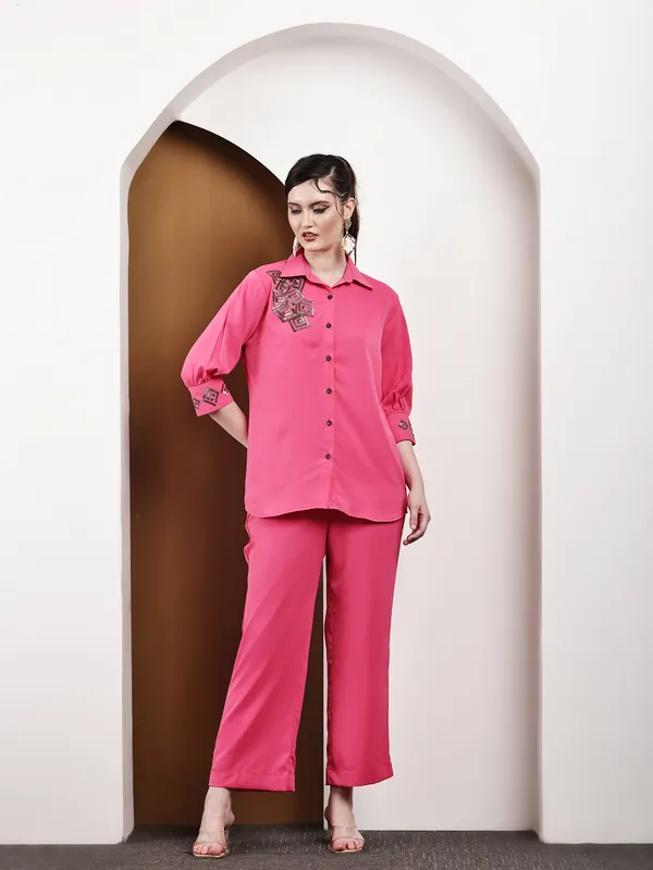 Rani_Pink_Hand-Embroidered_Cotton_Co-Ord_Set_For_Women