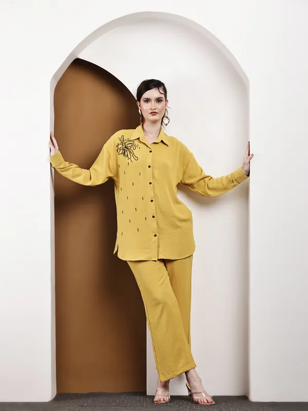 Mustard_Hand-Embroidered_Cotton_Co-Ord_Set_For_Women