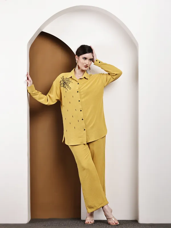 Mustard_Hand-Embroidered_Cotton_Co-Ord_Set_For_Women