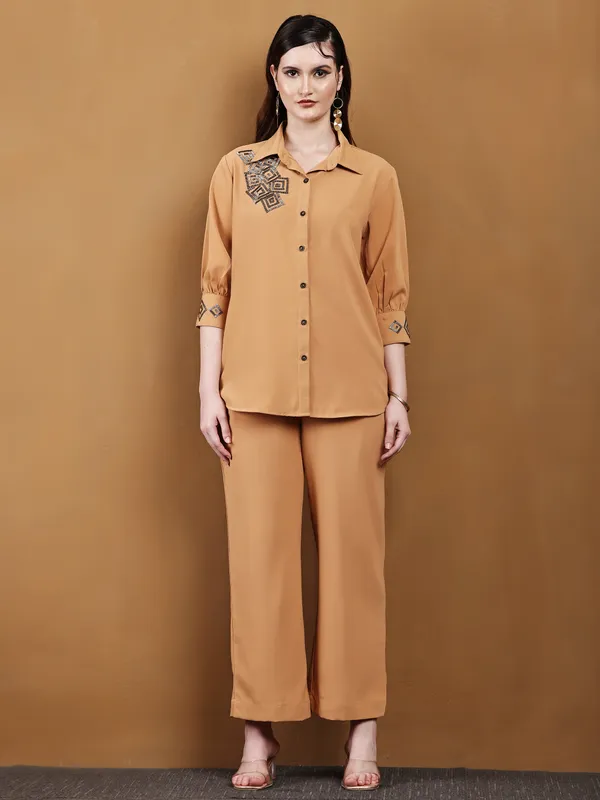 Brown_Hand-Embroidered_Cotton_Co-Ord_Set_For_Women