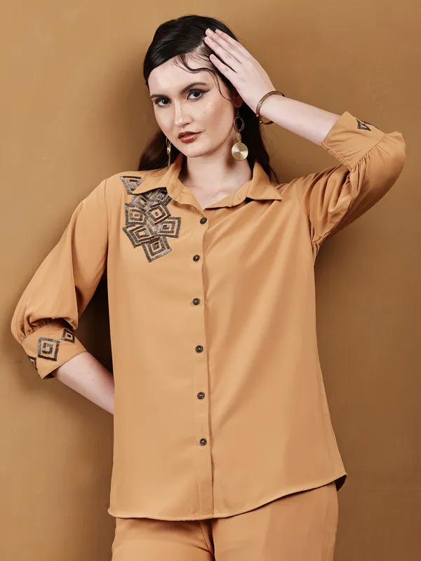 Brown_Hand-Embroidered_Cotton_Co-Ord_Set_For_Women