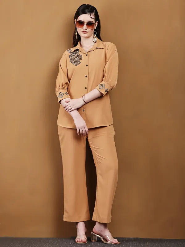 Brown_Hand-Embroidered_Cotton_Co-Ord_Set_For_Women