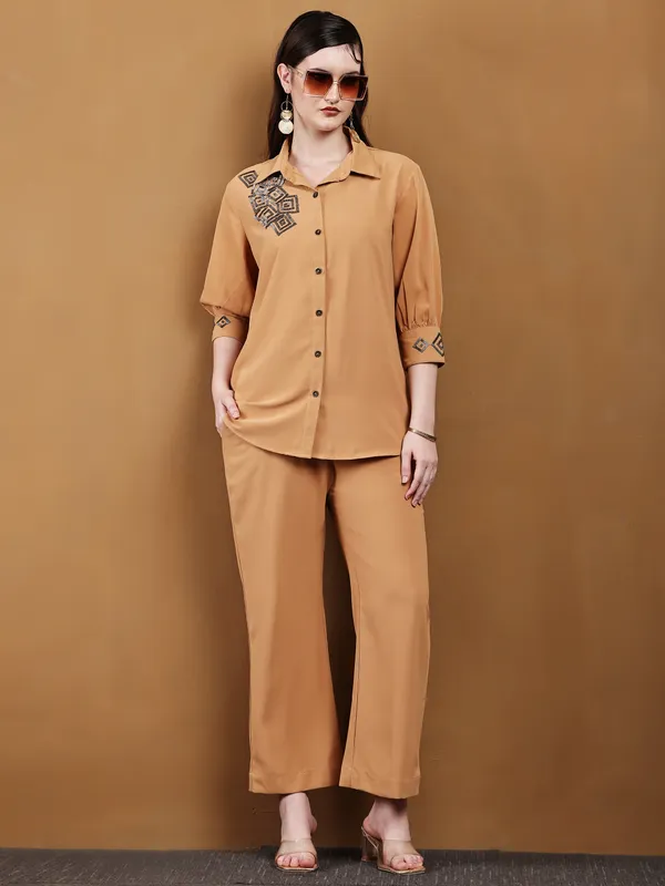 Brown_Hand-Embroidered_Cotton_Co-Ord_Set_For_Women