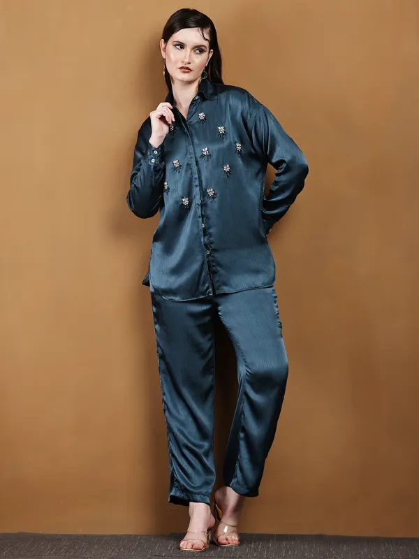 Teal_Green_Hand-Embroidered_Cotton_Co-Ord_Set_For_Women