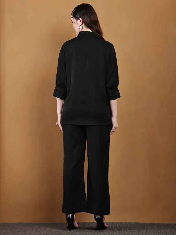 Black_Hand-Embroidered_Cotton_Co-Ord_Set_For_Women